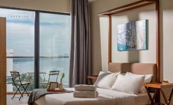 Timurbay Beachfront by Perfect Host