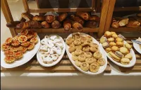 Ferdi Lilly - Desayuno