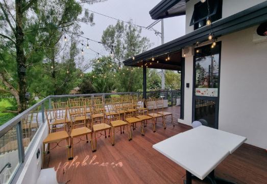 살라블랑카 타가이타이 외부