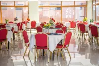 The Luke Hotel Cravers Thika - breakfast