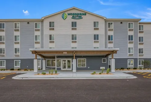 WoodSpring Suites Chicago Midway Hotels in Burbank