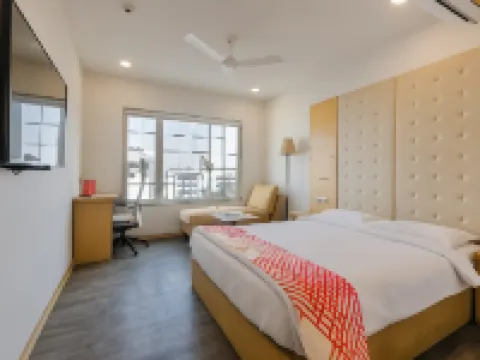 Ginger Surat City Centre Hotéis em Surat