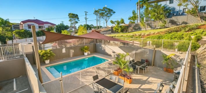 Gladstone Downtown Central Apartment Hotel Official Hotels in Gladstone