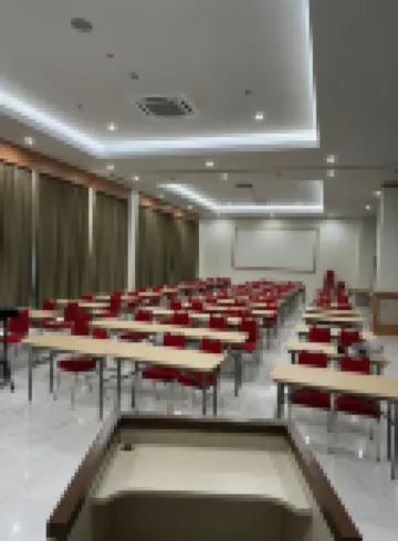 芝卡朗湖畔泰爾