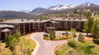 Juniper Springs Resort Hotel di Mammoth Lakes