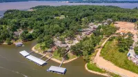 Lakefront Resort Townhome with Swimming Pool and Boat Slips on Site