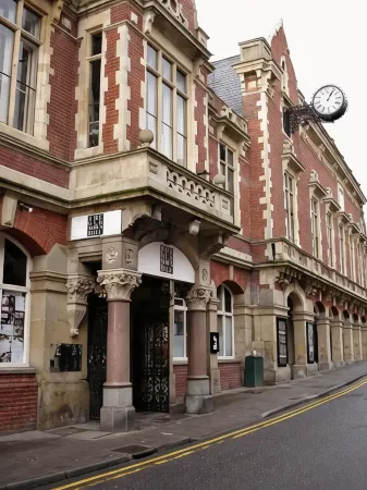 Alexandra Guest House Отели рядом с достопримечательностью «XC - Climbing & Skatepark»