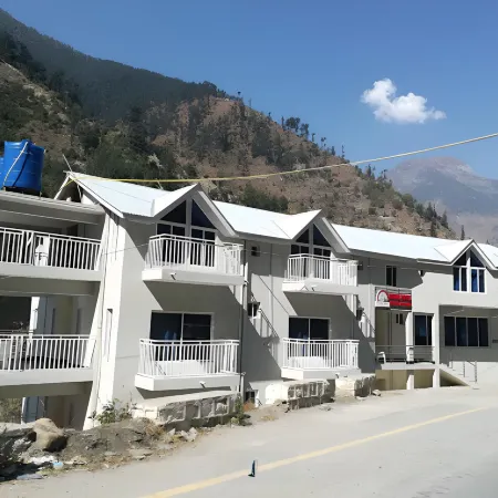 Cedar Vista Hotel