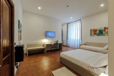 Palazzo della Città Hotel a 