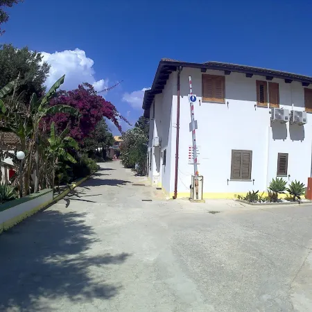 Villaggio Camping la Scogliera