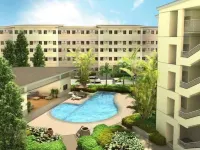 Poolside Apartment - Sleeps 4 AC & Hot Shower