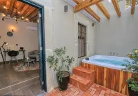Antigua Trece Hotel Fusión - Hot Tub