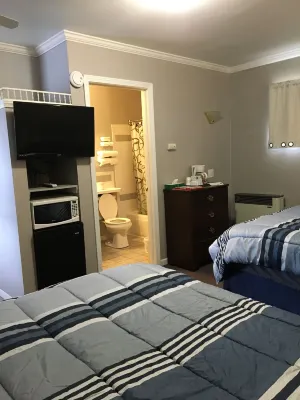 Harbor Beach Inn