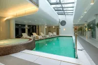 Wellton Centrum Hotel & Spa - Pools