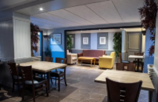 Best Western the Manor Hotel  Suites