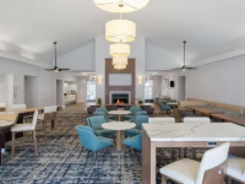 โฮมวูดสวีทส์ บายฮิลตัน มอนต์กอเมอรี โรงแรมในมอนต์กอเมอรี