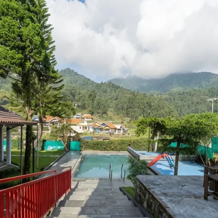 Villa Kayu Ciwidey