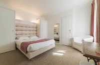 Château de Périgny, the Originals Relais