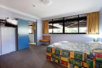 Vale Hotel Hotels in Garbutt