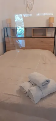 Appartement Dans les Alpilles Hotels in Paradou