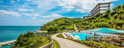 Hotel Capo Est