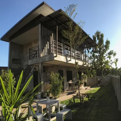 บ้านรู้ใจ โรงแรมใกล้วัดภูมินทร์