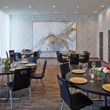 AC Hotel des Moines East Village