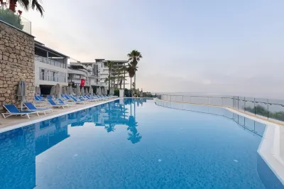 Ramada Plaza by Wyndham Antalya โรงแรมใน