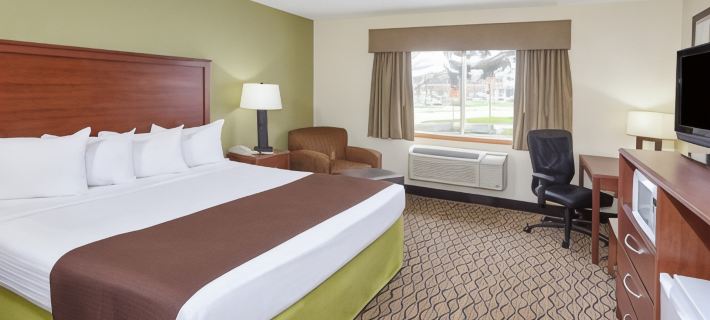 AmericInn by Wyndham Sheboygan Hotels in Sheboygan