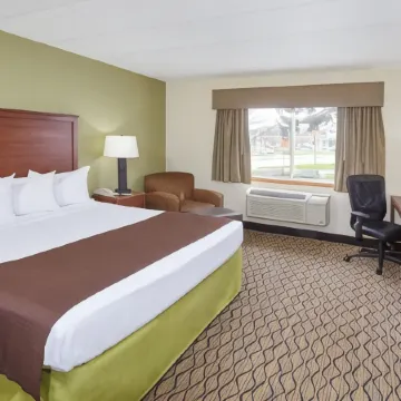 AmericInn by Wyndham Sheboygan