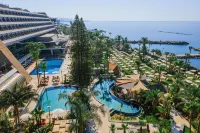 Amathus Beach Hotel Limassol - Beach