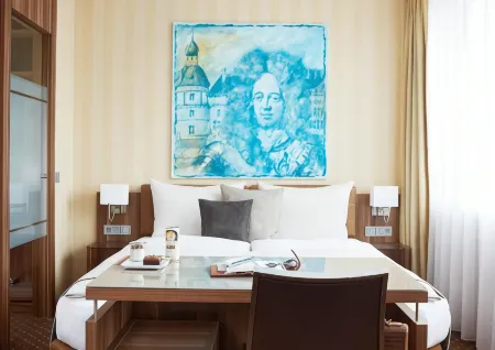 Living Hotel Düsseldorf Отели рядом с достопримечательностью «Neuer Zollhof»