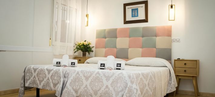 Hostal Goyesco Plaza Các khách sạn ở Caceres