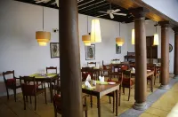 佩路瑪爾樓CGH土地飯店 - 早餐