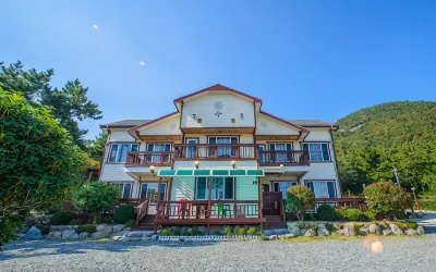 남해 바다의숲펜션 남해편백휴양림 주변 호텔