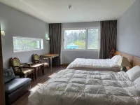Jeju House Malo Pension (Saryani Hill Stay) 漢拏山国立公園のホテル