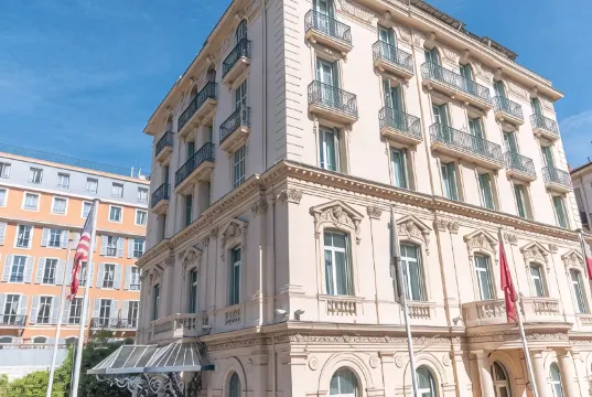 โรงแรมวองโดม