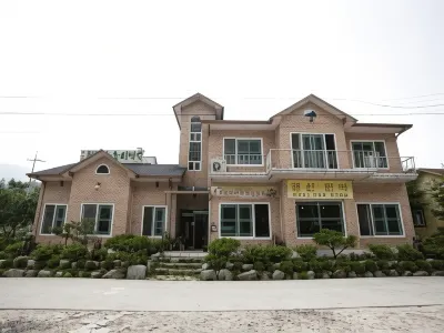 Pocheon Pajugol Tosokchon Pension Hotels near Pocheon Hantan River Sky Bridge