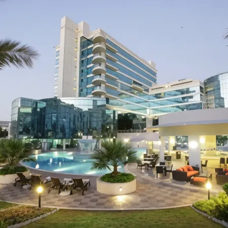Millennium Airport Hotel Dubai Отели рядом с достопримечательностью «Джадаф»