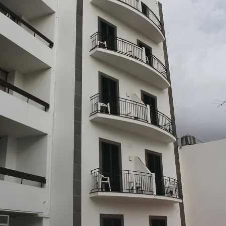 Hotel Do Centro Отели в г. Фуншал