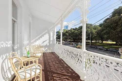 Fitzroy Private Rooms - 132 Nicholson Homestay - 2-Star