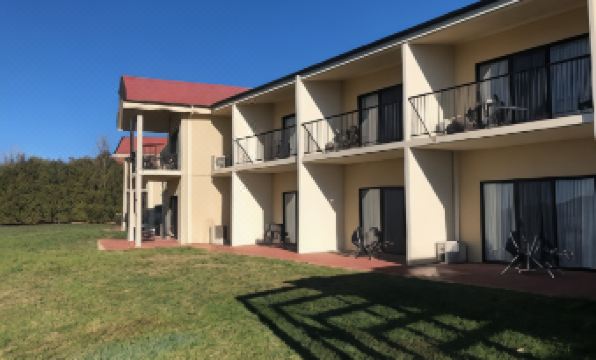 Turners Vineyard Motel