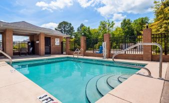 Best Western Plus Two Rivers Hotel  Suites