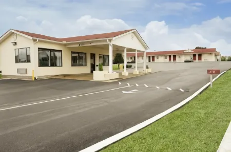 Americas Best Value Inn Wildersville