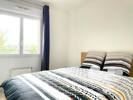 Lillas : Appartement Chill à 2 pas du Centre-ville de Melun Отели рядом с достопримечательностью «Le Jardin Botanique»