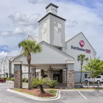 Best Western Plus Savannah Airport Inn  Suites