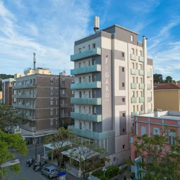 Amadei Hotel Figaro & Apartments