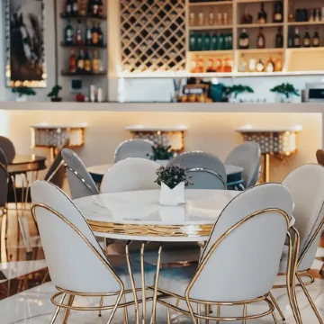 Кангурт Гранд Отель