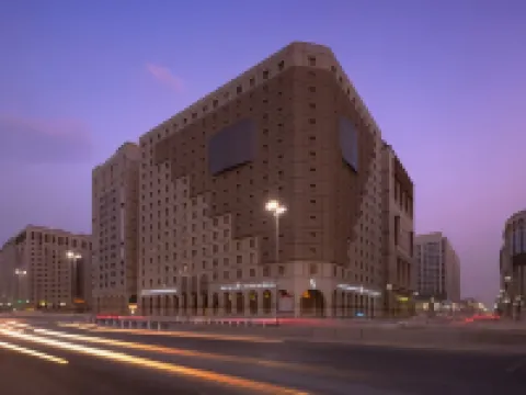 SAJA By Warwick Madinah Hotel Hotels near The Seven Mosques