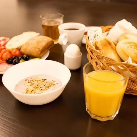 Hotel Aveny Bed & Breakfast